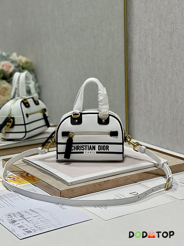 Dior Handbag White Size 17×10×13 cm - 1