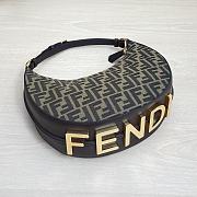 Fendi Fendigraphy leather bag Size 36x30x11 cm - 2