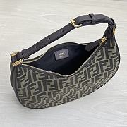Fendi Fendigraphy leather bag Size 36x30x11 cm - 3
