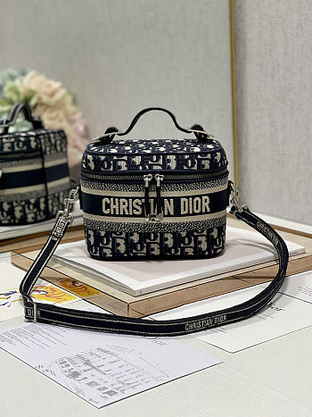 Dior Box Bag Size 18.5×13.5×10.5 cm