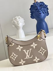 Louis Vuitton LV Bagatelle Monogram Empreinte Leather Beige M46091 Size 22 x 14 x 9 cm - 2