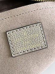 Louis Vuitton LV Bagatelle Monogram Empreinte Leather Beige M46091 Size 22 x 14 x 9 cm - 6