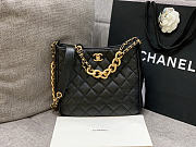 Chanel Chain Bag Black Size 22.5 x 20 x 9.5 cm - 1