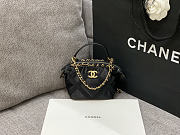 Chanel Small Chain Bag Black Size 9 x 20 x 11.5 cm - 4