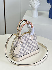 Louis Vuitton LV Alma BB Handbag N41221 Size 23.5 x 17.5 x 11.5 cm - 4