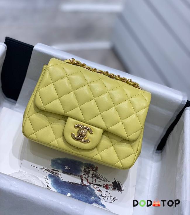 Chanel Flap Bag Size 17 cm - 1