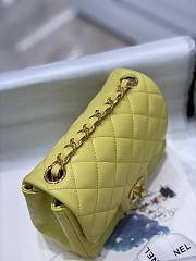 Chanel Flap Bag Size 17 cm - 3