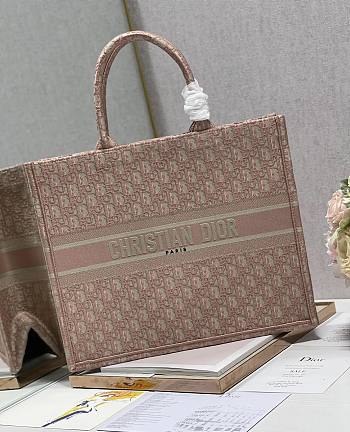 Dior Tote Bag 03 Pink Size 41 cm