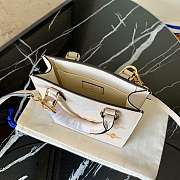 Louis Vuitton Petit Sac Plat Bag 01 Size 14x17x5 cm - 5