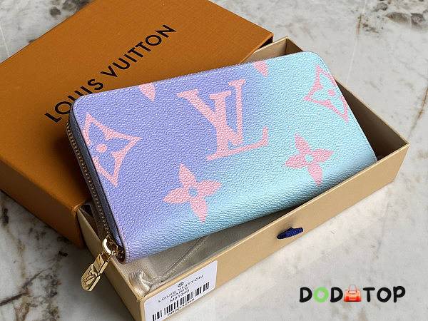 Louis Vuitton LV Zippy Wallet Size 19.5-10.5-2.5 cm - 1