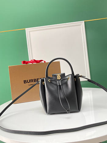 Burberry Bucket Bag Black Size 16-15-17.5 cm