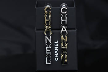 Chanel Earrings 17