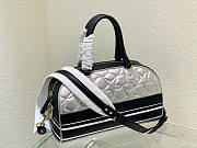 Dior Medium Vibe Zip Bowling Bag Size 34-18-15 cm - 6