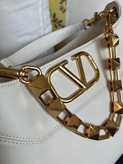 Valentino Chain Bag White Size 28 x 22 x 8 cm - 5