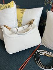 Valentino Chain Bag White Size 28 x 22 x 8 cm - 3