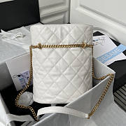 Chanel Bucket Bag White Size 23 x 23 x 16 cm - 3