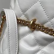 Chanel Bucket Bag White Size 23 x 23 x 16 cm - 5