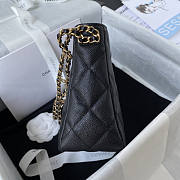 Chanel Small Hobo Bag Black Size 16 x 19 x 8 cm - 3