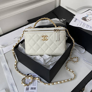 Chanel Vanity Case White Size 17 x 9.5 x 8 cm