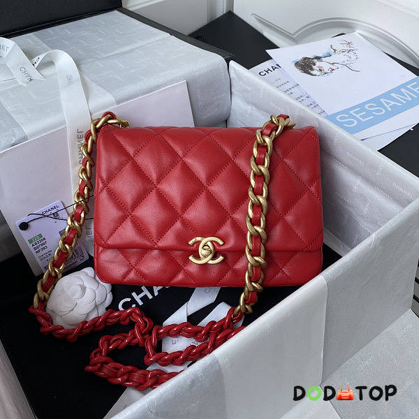 Chanel Small Flap Bag Red Size 16 x 22 x 7 cm - 1