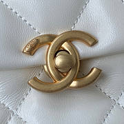 Chanel Small Flap Bag White Size 16 x 22 x 7 cm - 5