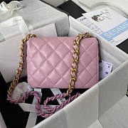 Chanel Small Flap Bag Pink Size 16 x 22 x 7 cm - 3