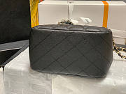 Chanel Bucket Bag Black Size 17 x 15 x 9 cm - 2