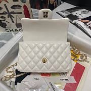 Chanel Mini Flap Bag With Top Handle White Size 13 x 20 x 9 cm - 4