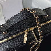 Chanel Vanity Case Black Size 18.5 x 12.5 x 6 cm - 5