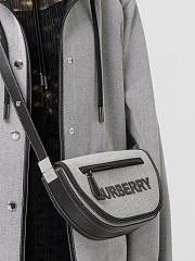 Burberry Small Olympia Bag 01 Size 26 x 5.5 x 15 cm - 3