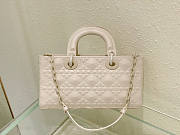 Dior Lady D-Joy Bag White Size 26 x 13.5 x 5 cm - 5