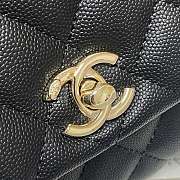 Chanel Flap Bag Calfskin Crystal Pearls Size 19 x 23 x 28 cm - 6