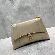 Balenciaga Downtown Small Shoulder Bag With Chain Beige Size 29 x 10 x 18 cm - 4