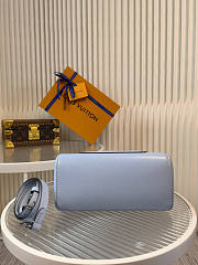 Louis Vuitton Marelle Tote BB 01 Size 25 x 17 x 11 cm - 3
