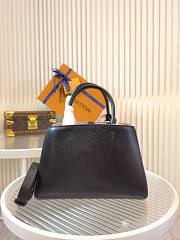 Louis Vuitton Marelle Tote BB 03 Size 25 x 17 x 11 cm - 6