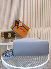 Louis Vuitton Marelle Tote MM Size 30 x 21 x 13 cm - 4