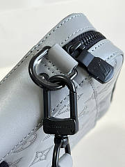 Louis Vuitton LV Duo Messenger Size 26 x 18.5 x 5 cm - 3