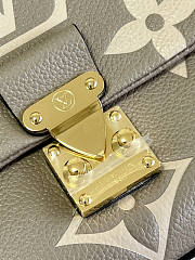 Louis Vuitton Madeleine BB Size 24 x 17 x 8.5 cm - 4