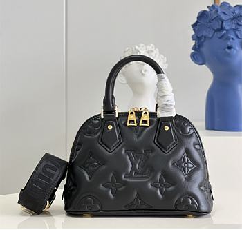 Louis Vuitton LV Alma BB Black Size 24.5 x 18 x 12 cm