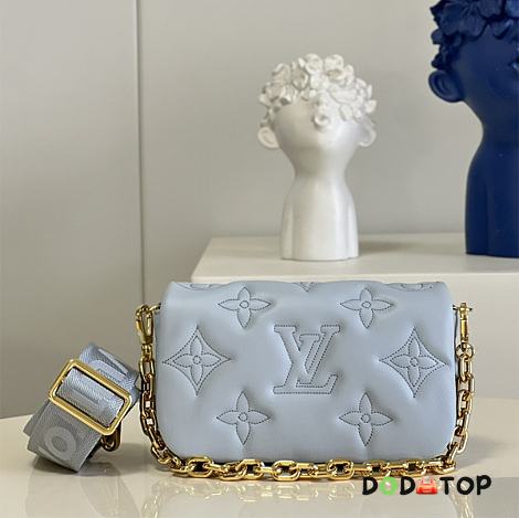 Louis Vuitton LV Wallet On Strap Bubblegram Blue Size 20 x 12 x 6 cm - 1