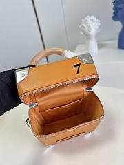 Louis Vuitton Vertical Box Trunk Size 15.5 x 22 x 7.5 cm - 3
