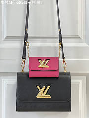 Louis Vuitton Twist PM 01 Size 19 x 15 x 9 cm - 5