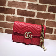 Gucci GG Marmont Pearl Chain Belt Bag Red Size 17 x 22 x 10 cm - 1