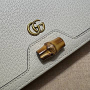 Gucci Diana Mini Bag With Bamboo White Size 19 x 11 x 5 cm - 2