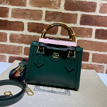 Gucci Diana Mini Tote Bag Green Size 20 x 16 x 10 cm
