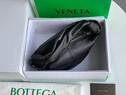 Bottega Veneta Mini Double Knot Black Size 23 x 30 x 15 cm - 4
