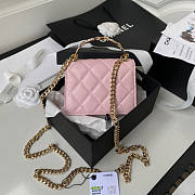 Chanel Clutch With Chain Pink Size 9.5 x 13 x 6 cm - 5