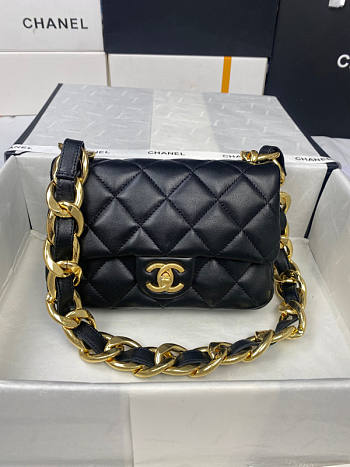 Chanel Small Flap Bag Black Size 17 x 21 x 6 cm