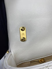 Chanel Small Flap Bag White Size 17 x 21 x 6 cm - 3