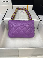 Chanel Small Flap Bag Purple Size 17 x 21 x 6 cm - 2